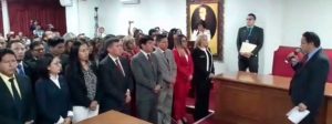 Posesionan en Cochabamba jueces y sub-registradores