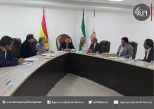 Municipio de Santa Cruz compromete apoyo institucional para la realización de la pre cumbre de justicia