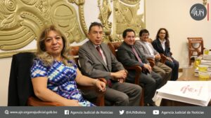 Magistrados del Tribunal Supremo de Justicia brindaron un seminario denominado “derecho civil y derecho procesal civil” en la Universidad Mayor de San Simon de Cochabamba
