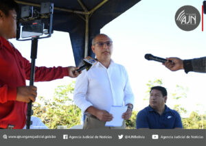 OJ recibe donación de terreno y firma minuta de transferencia para construcción de casa judicial en Ivergarzama