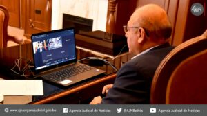 El presidente del TSJ evalúa avance en la resolución de causas en salas con vocales de Tarija