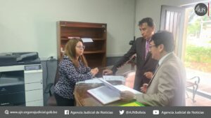 Presidente y Decano del TSJ realizan inspección a la unidad de archivo en la ex estación Aniceto Arce