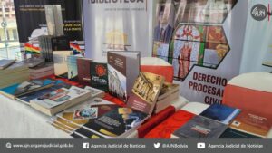 Segunda Jornada en Villazón: TSJ expone bibliografía judicial en feria nacional de libros jurídicos